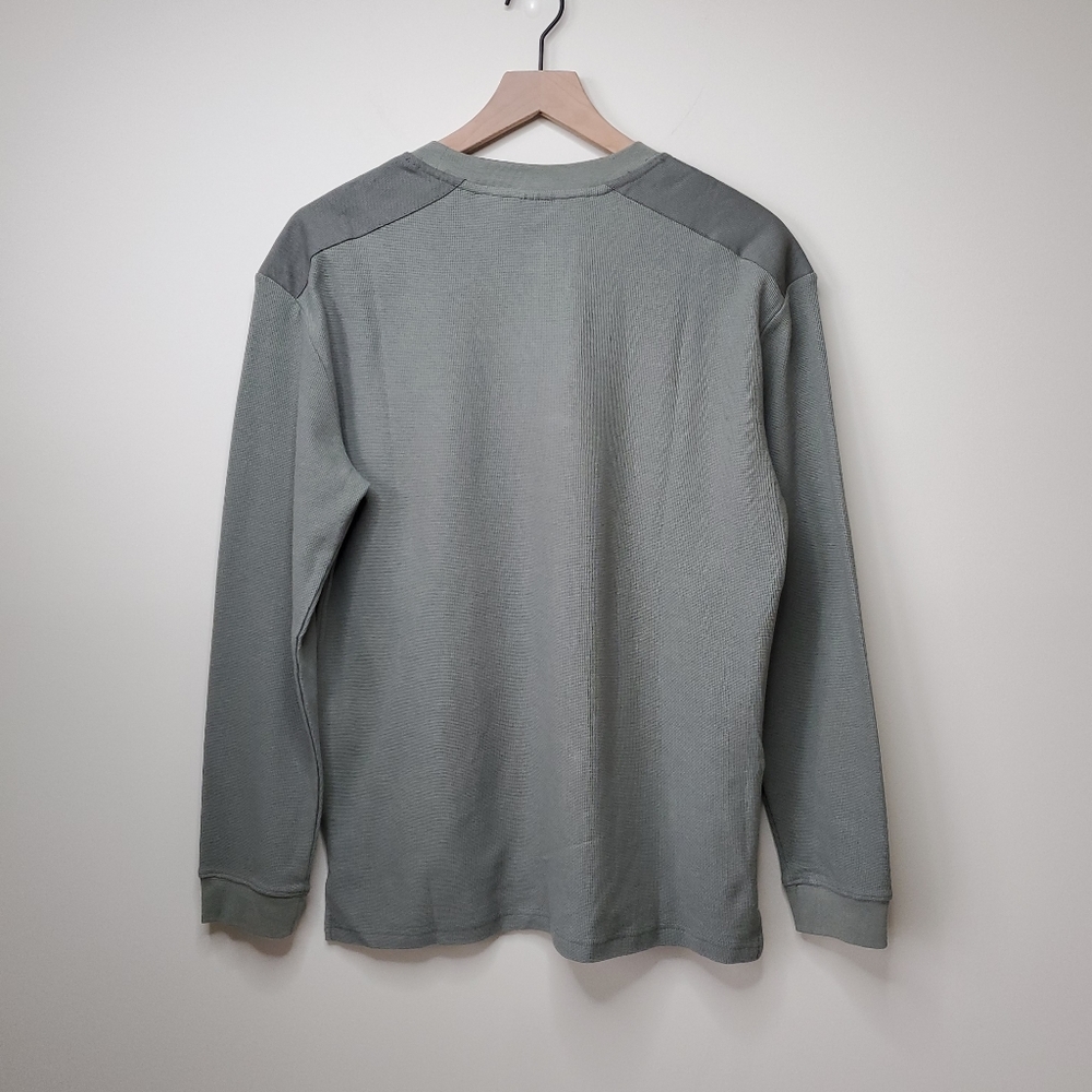 Zara Textured  Pocket T-shirt - Picture 4 of 5